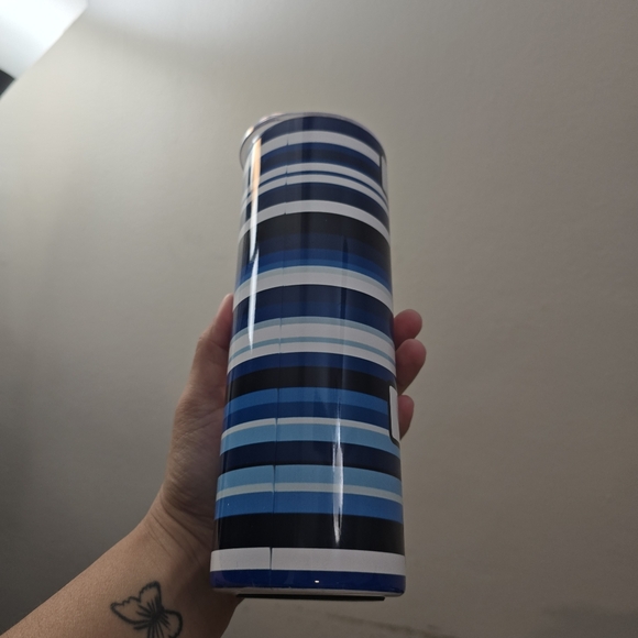 LA blue and white 20 oz tumbler - Picture 8 of 9